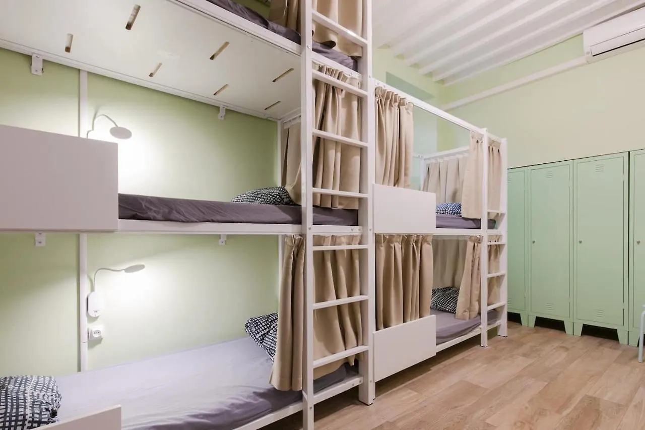 Auberge de jeunesse Backpackers à Antibes