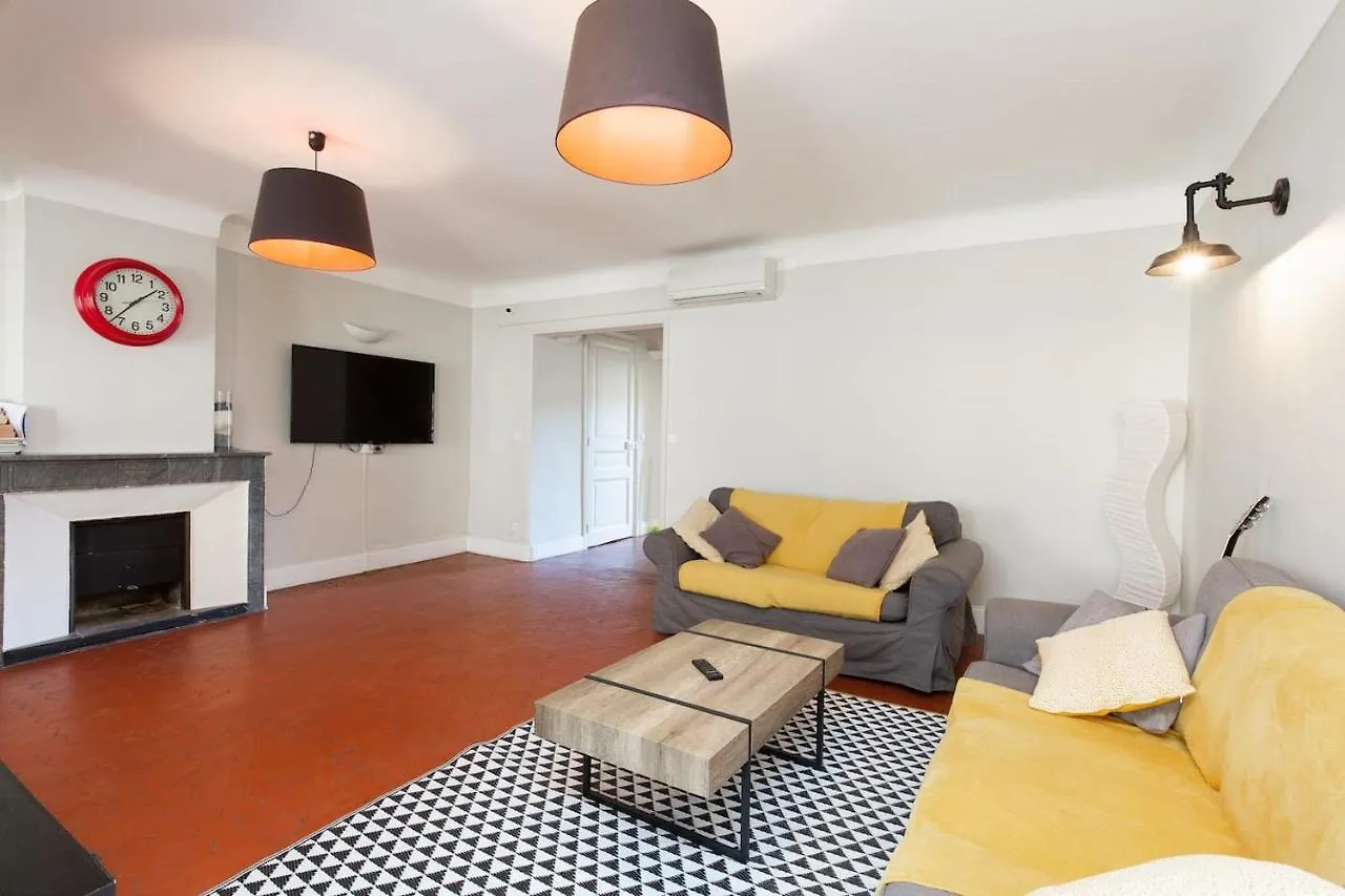 Auberge de jeunesse Backpackers à Antibes France